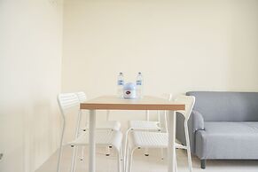 Comfortable And Homey 2Br Belmont Residence Puri Apartment