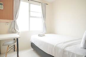 Comfortable And Homey 2Br Belmont Residence Puri Apartment