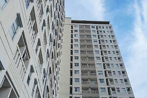 Comfortable And Homey 2Br Belmont Residence Puri Apartment