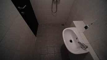 Tidy And Cozy Stay Studio Apartment At Suncity Residence