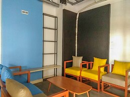 Comfortable And Cozy Studio Dave Apartment