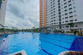 Comfort Living Studio At 20Th Floor Green Pramuka City Apartment