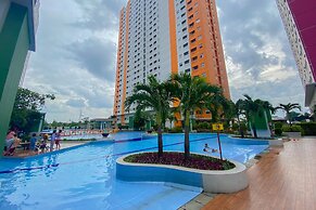 Comfort Living Studio At 20Th Floor Green Pramuka City Apartment