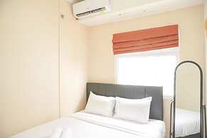 Modern And Classic 2Br At Green Pramuka City Apartment