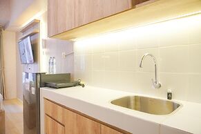 Homey And Well Furnished Studio Tokyo Riverside Pik 2 Apartment