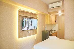 Homey And Well Furnished Studio Tokyo Riverside Pik 2 Apartment