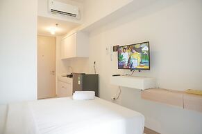 Cozy And Homey Studio Room Tokyo Riverside Pik 2 Apartment