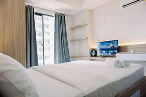 Homey And Minimalist Studio At Daan Mogot City Apartment