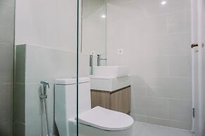 Homey And Minimalist Studio At Daan Mogot City Apartment