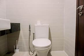 Homey And Warm Studio At West Vista Apartment