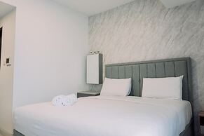 Homey And Warm Studio At West Vista Apartment