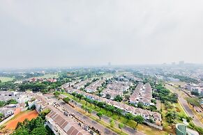 Modern Studio Apartment M-Town Residence Near Shopping Mall