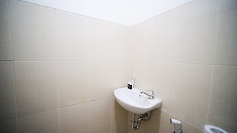 Best Location And Homey Studio At Bale Hinggil Apartment