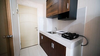 Best Location And Homey Studio At Bale Hinggil Apartment
