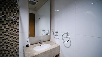 Spacious And Comfy 2Br Apartment At Aryaduta Residence Surabaya