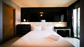 Spacious And Comfy 2Br Apartment At Aryaduta Residence Surabaya