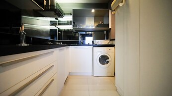 Spacious And Comfy 2Br Apartment At Aryaduta Residence Surabaya