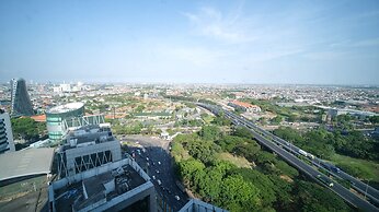 Spacious And Comfy 2Br Apartment At Aryaduta Residence Surabaya