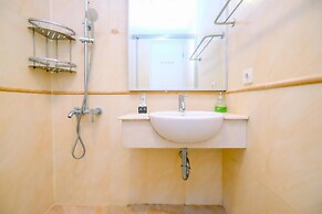 Elegant And Comfort 2Br Apartment At Fx Residence