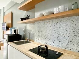 Modern And Nice 2Br At Patraland Urbano Apartment