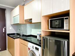 Good Deal And Comfortable Studio Menteng Park Apartment