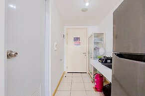 Cozy Stay Studio Apartment At M-Town Residence