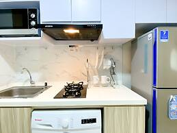 Cozy And Minimalist 1Br Oasis Cikarang Apartment