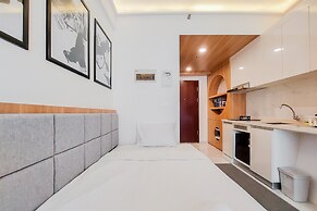 Minimalist Studio At Sky House Alam Sutera Apartment