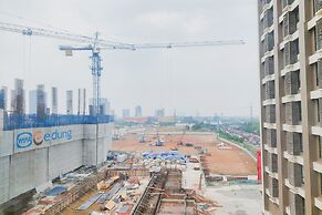 Minimalist Studio At Sky House Alam Sutera Apartment