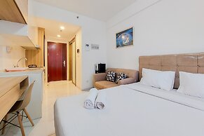 Super Homey And Nice Studio At Sky House Alam Sutera Apartment
