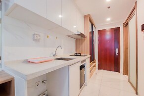 Super Homey And Nice Studio At Sky House Alam Sutera Apartment