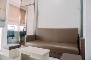 Homey And Relaxing Studio Serpong Garden Apartment