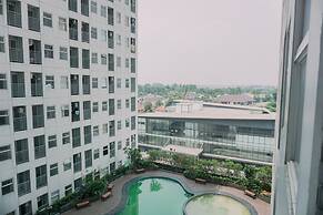 Homey And Relaxing Studio Serpong Garden Apartment