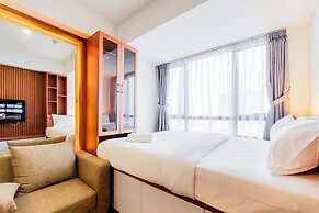 Good And Homey Studio At Collins Boulevard Apartment