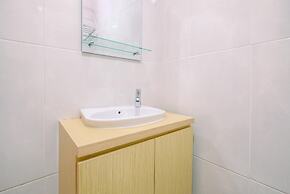 Minimalist Studio At Evenciio Margonda Apartment