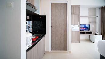 Clean And Cozy Stay Studio At Taman Melati Surabaya Apartment