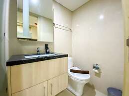 Homey And Nice Studio Apartment At Warhol (W/R) Residences