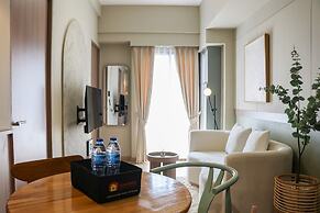 Brand New 2Br At Tamansari Panoramic Apartment