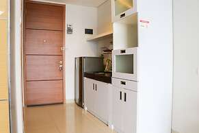 Spacious And Strategic Studio Apartment At Dago Suites