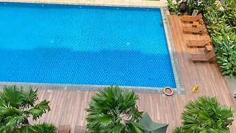 Good And Comfy 1Br (No Kitchen) At Citra Living Apartment