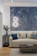 Luxury Piata Romana 2BR Urban Sanctuary by HOLT