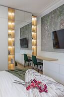 Luxury Piata Romana 2BR Urban Sanctuary by HOLT