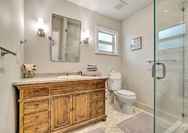 Victoria Park Oasis with Heated Pool