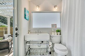 Victoria Park Oasis with Heated Pool