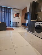 RT PROPERTIES  @ THE GARDENS