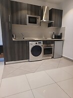 RT PROPERTIES  @ THE GARDENS