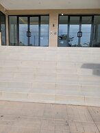 RT PROPERTIES  @ THE GARDENS