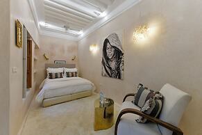 Riad LallaBaya