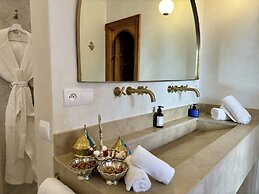 Riad LallaBaya