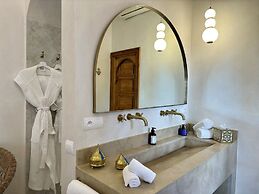 Riad LallaBaya